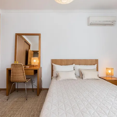 New!! T2 Centro - Detras Dos Alamos Apartment *